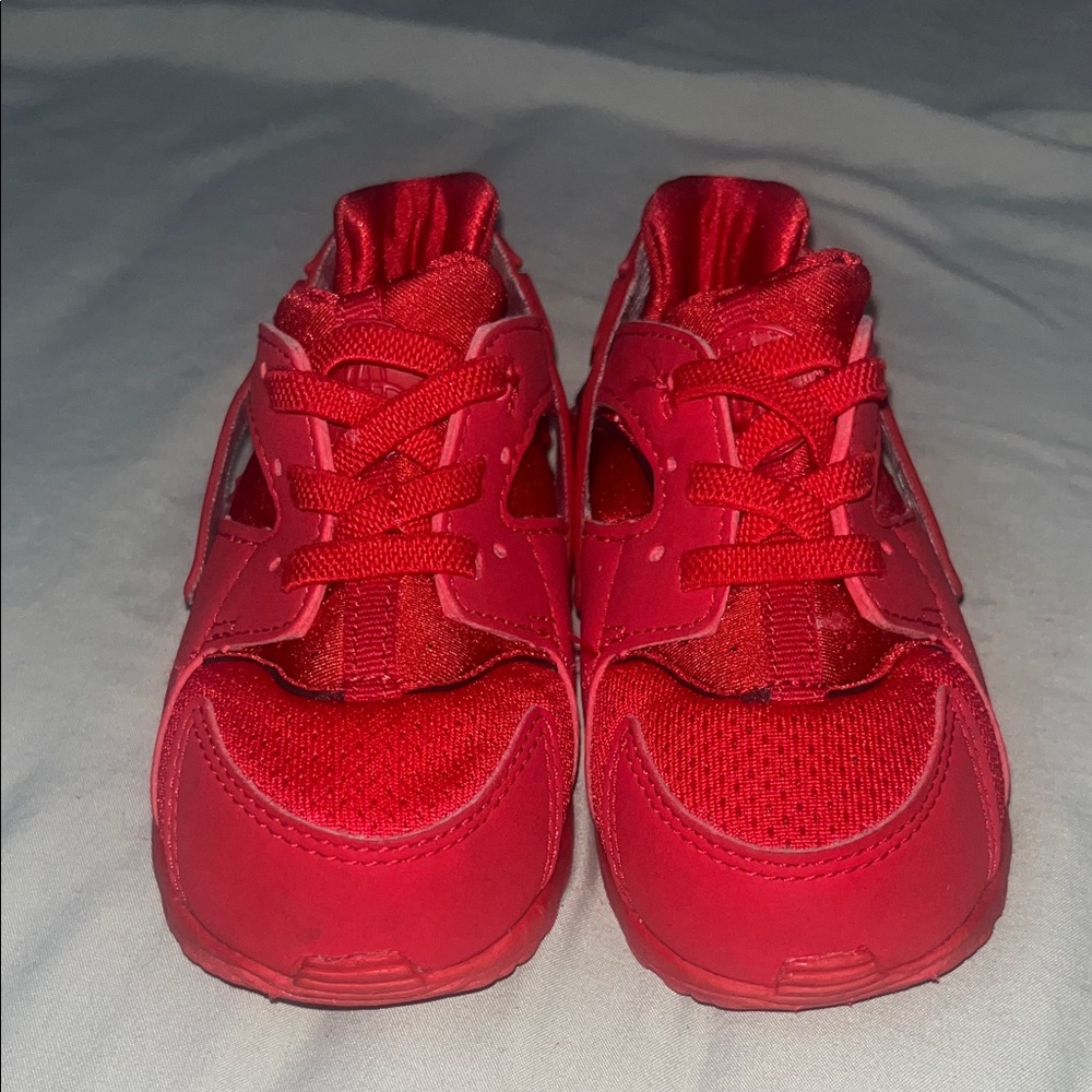 Nike Kids Red Huarache